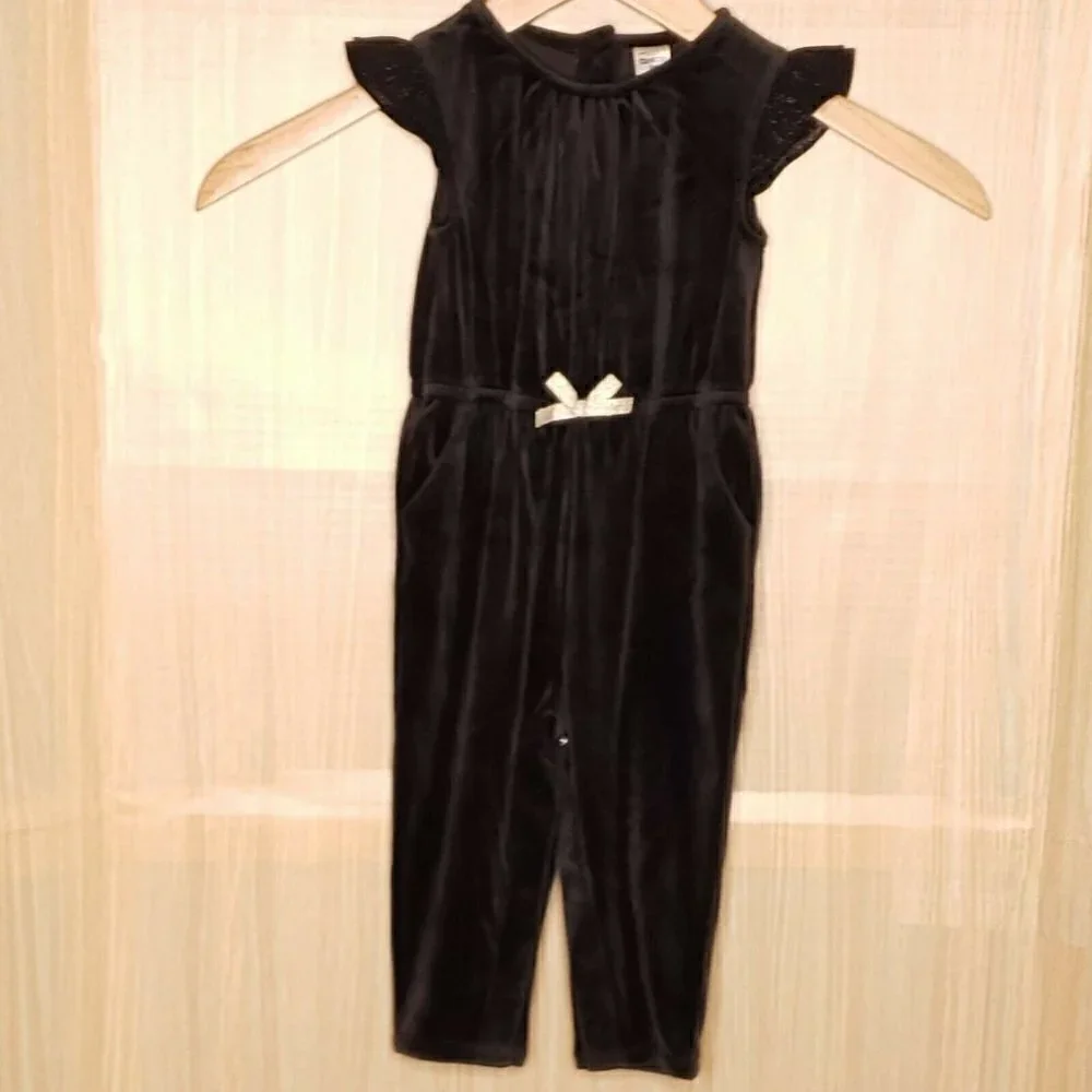 Osh Kosh B'gosh Toddler Grey Velvet Pantsuit. 18 M
